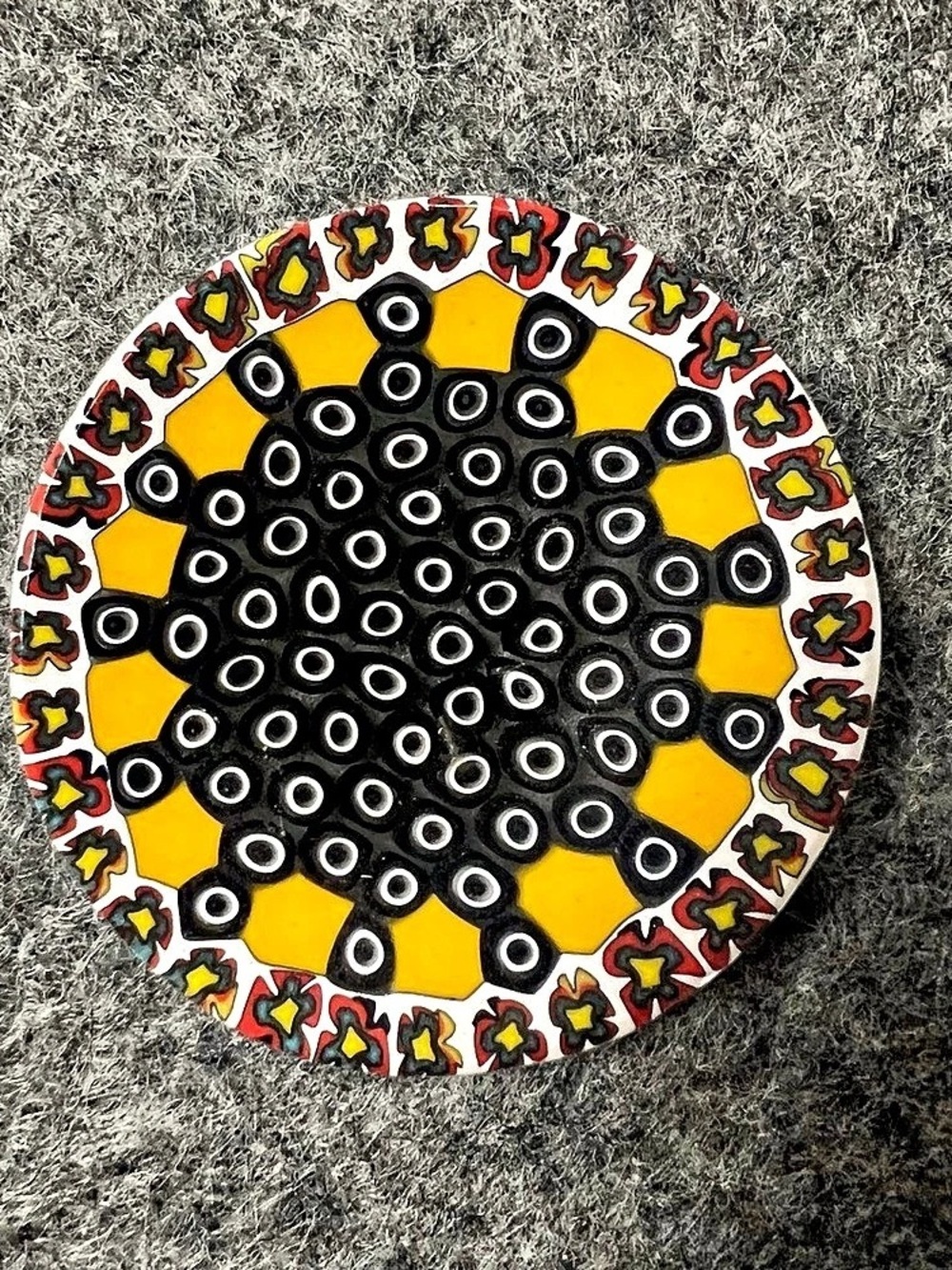 Geometric Yellow & Black Decor